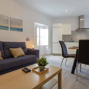  Apartment Sail Family By Cadiz4rentals
